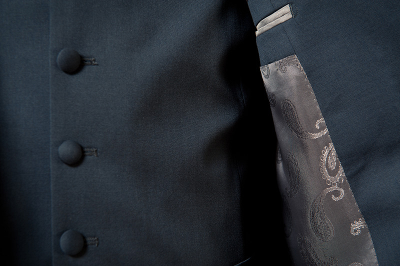 Scabal Massanzug für Hochzeit im Detail Scabal Massanzug für Hochzeit im Detail